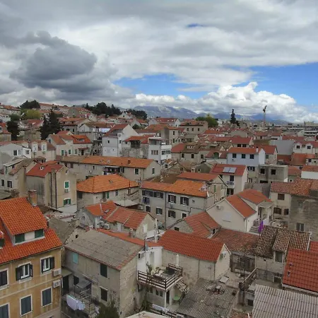 ゲストハウス Apartment Peric