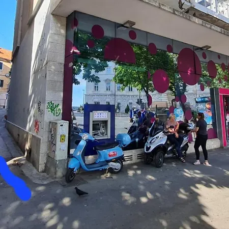 Apartment Peric 3* Split