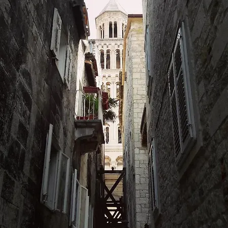 Peric Gostinjska kuća 3*
