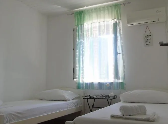 ゲストハウス Apartment Peric 3*