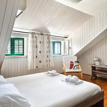 Apartment Peric