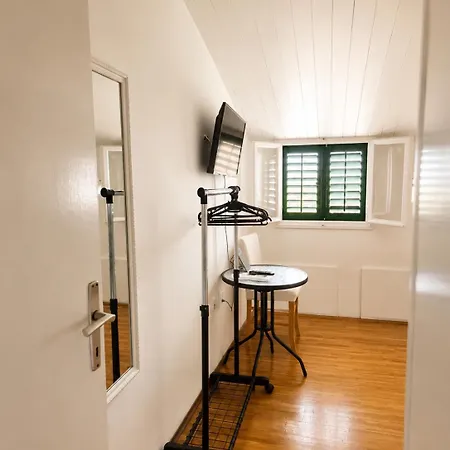 Apartment Peric 3*